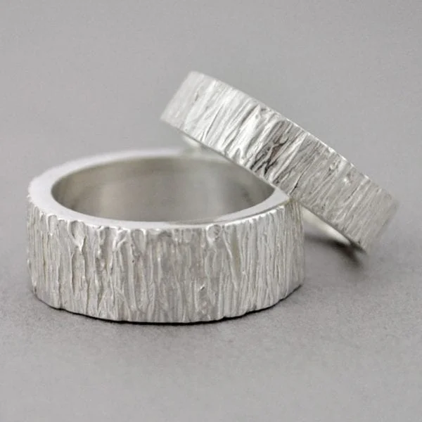 Alianzas de plata brillo Corteza de árbol