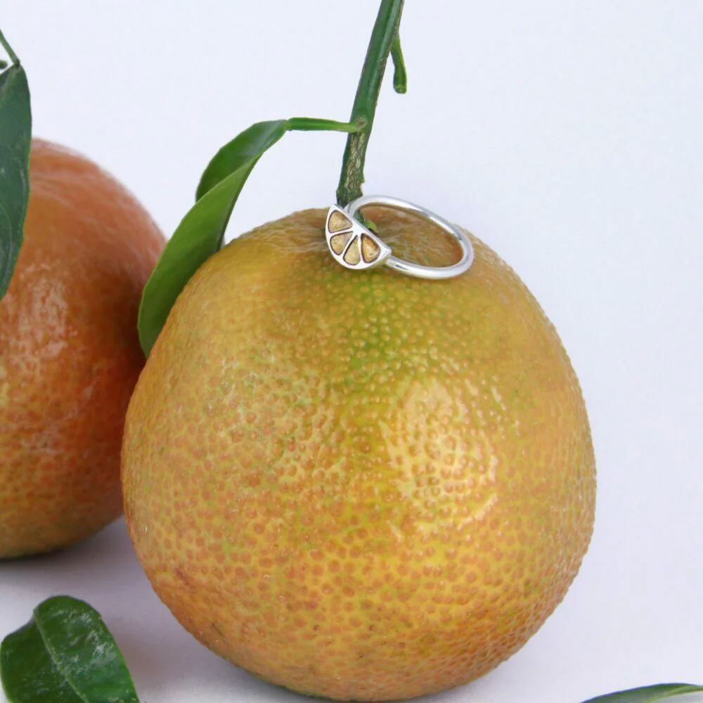 Anillo de plata gajo de naranja y pomelo