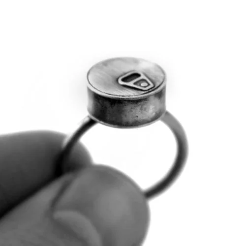 anillo-plata-lata-conservas-atun-2.jpg - Vacía La Nevera