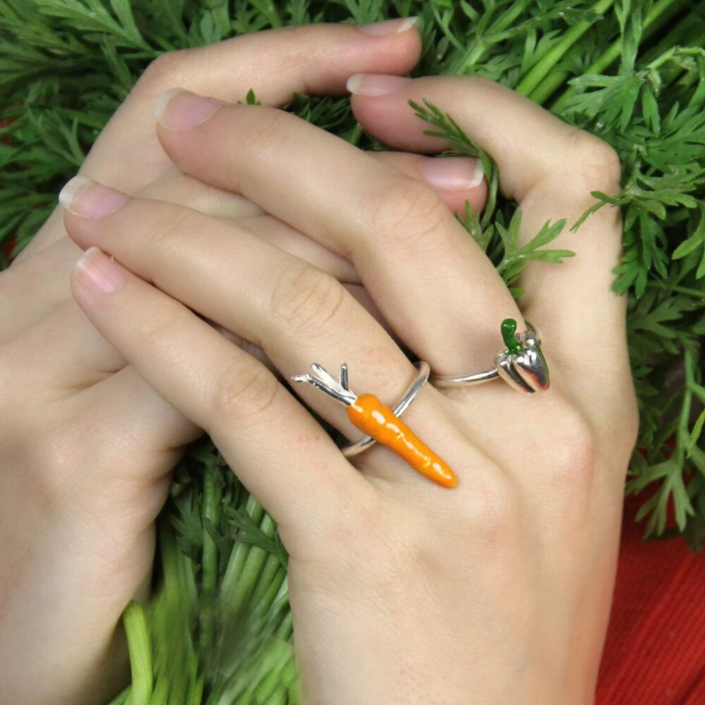 Silver Enamel Ring, Big Carrot