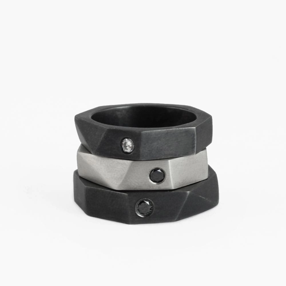 Silver Engagement Ring, White or Black Diamond - Vacía La Nevera