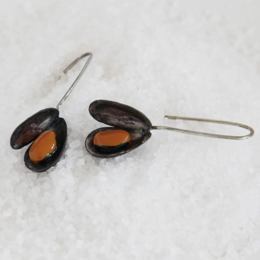 Silver Earrings, Mussel earrgins