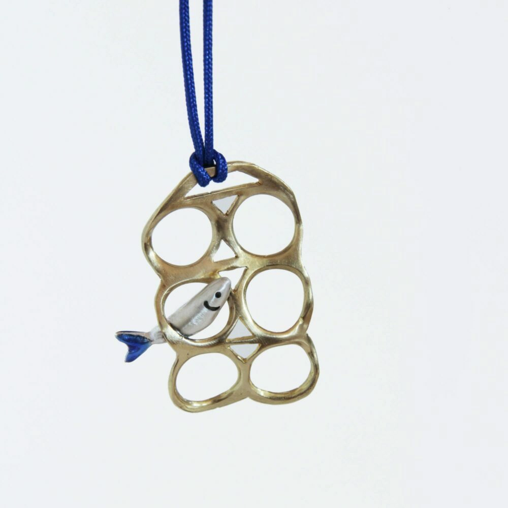 Colgante de plata y latón Anillas de plastico