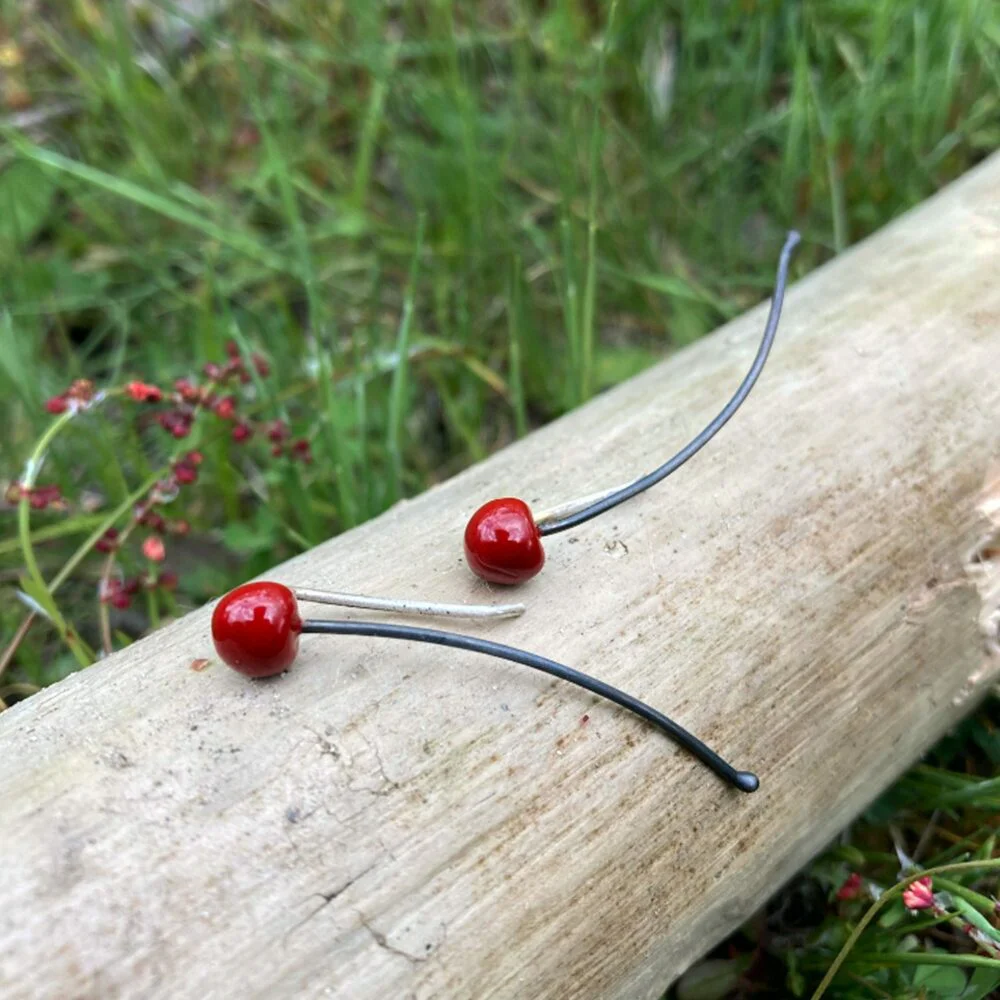 Pendientes de plata cerezas rojas