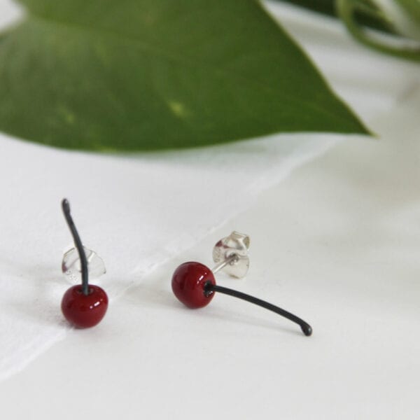 Pendientes de plata cerezas rojas