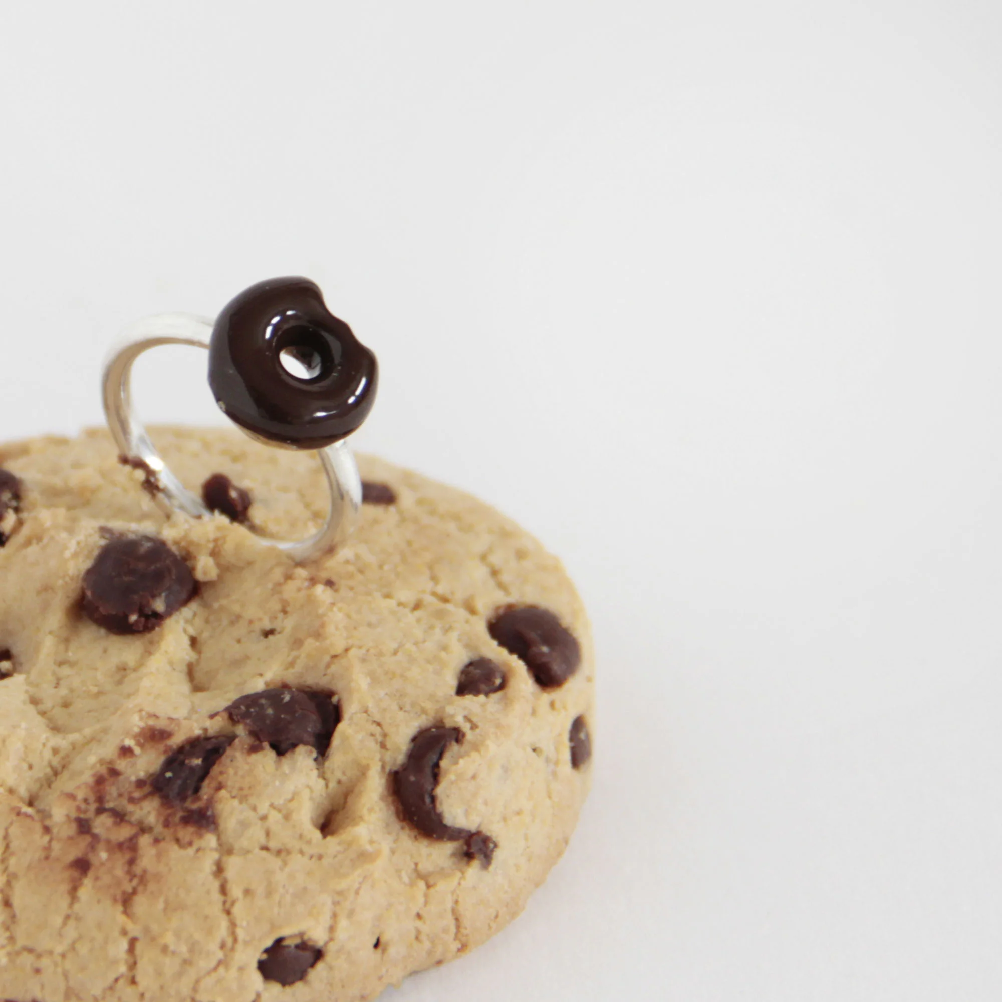 Anillo de plata Donuts de chocolate - Vacía la Nevera