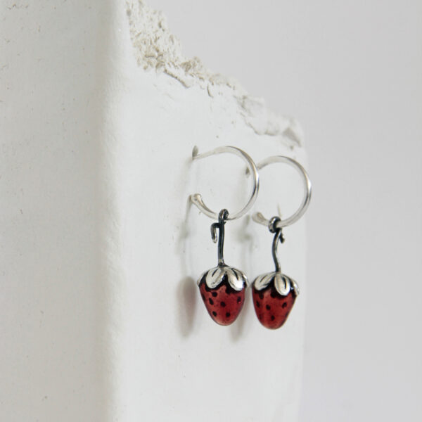 Strawberry silver hoops