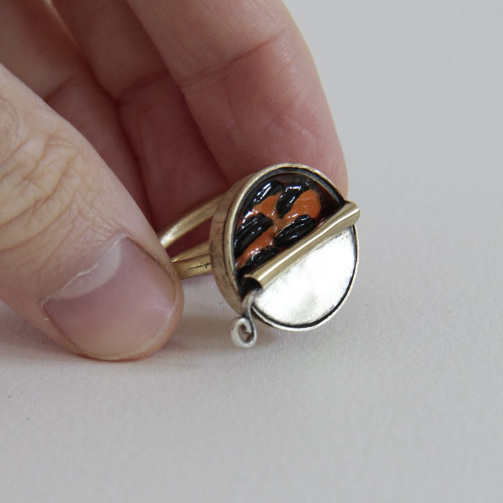 Anillo de latón Lata de Mejillones - Vacía La Nevera Anillo de latón Lata de Mejillones