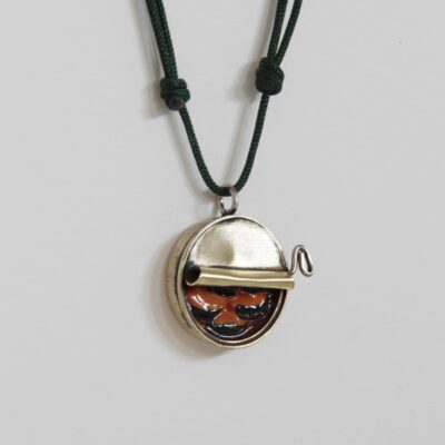 Colgante de latón Lata de Mejillones